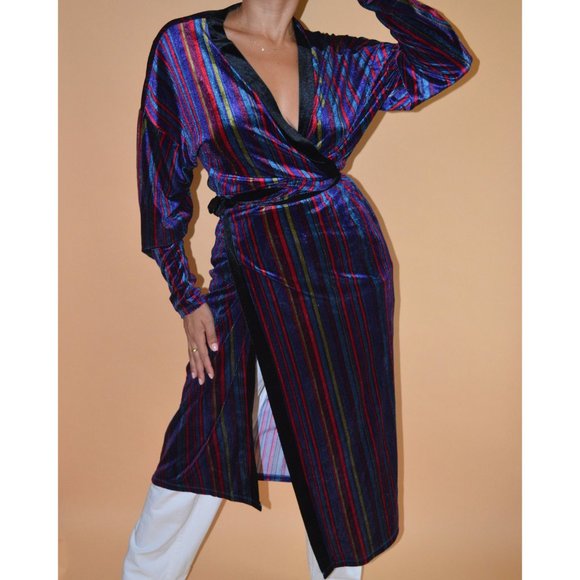 Nostalgic Striped Velvet Robe Dress - Picture 5 of 5